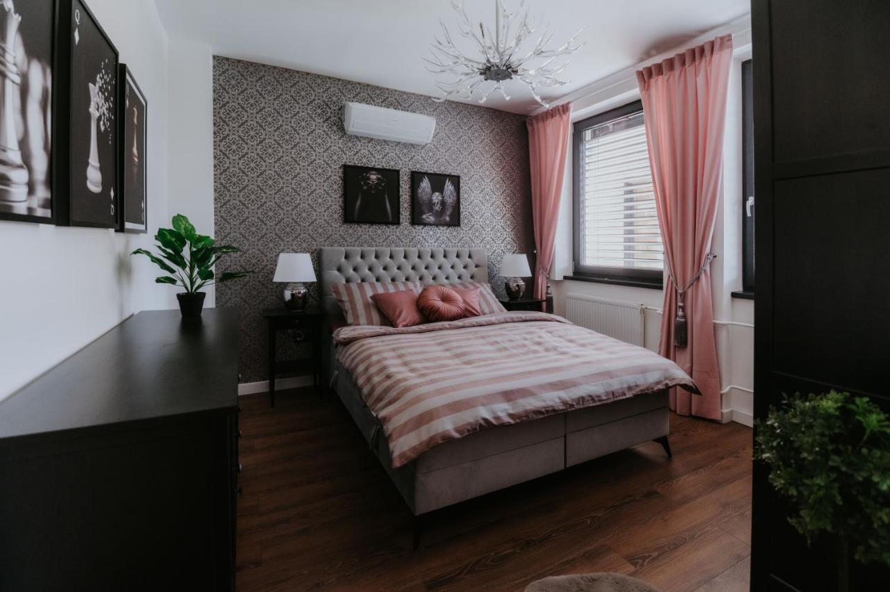 Apartmany Evia Clinic Levice Eksteriør bilde