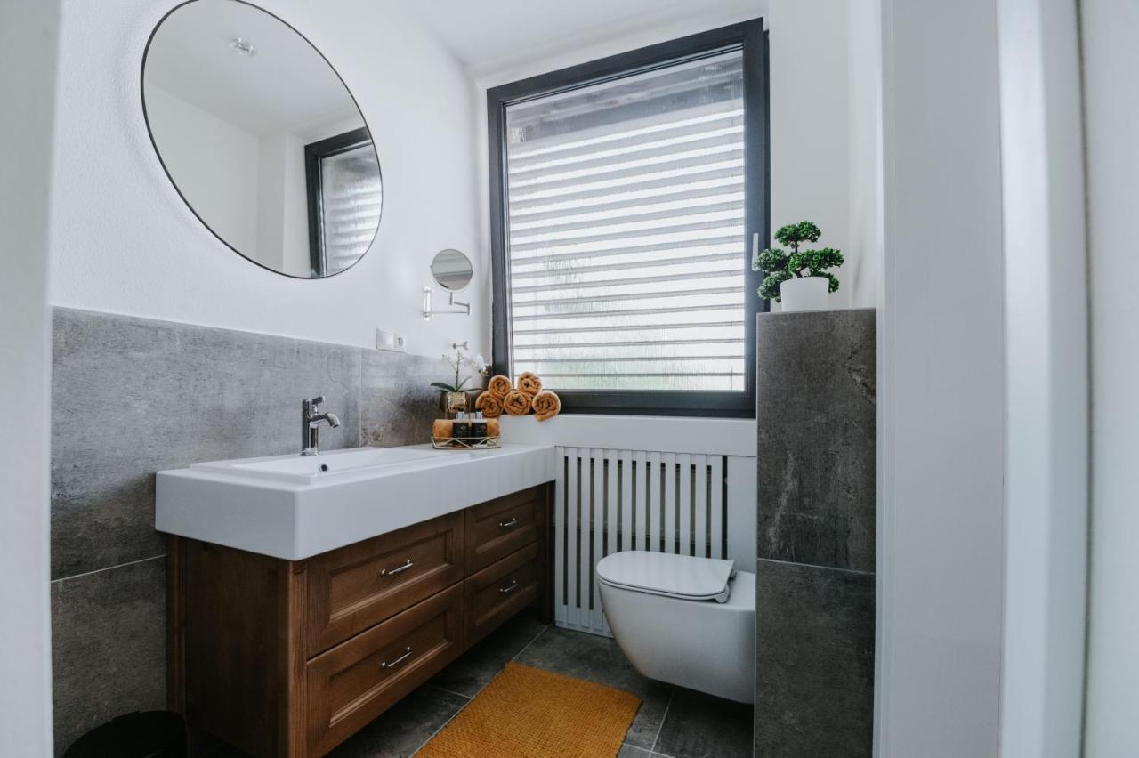 Apartmany Evia Clinic Levice Eksteriør bilde